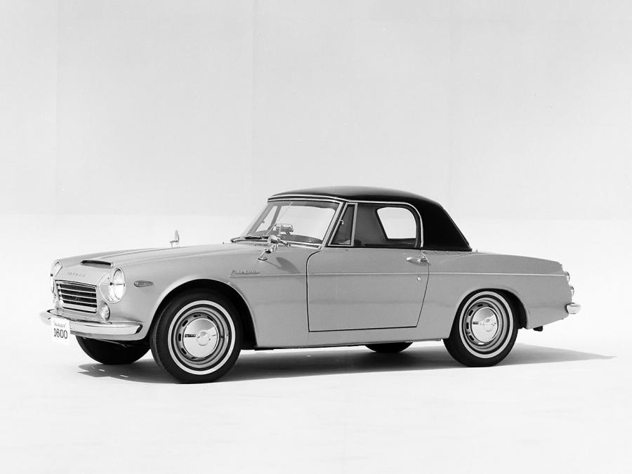  Datsun Fairlady 1600 1965 года  (фото 2 из 5)